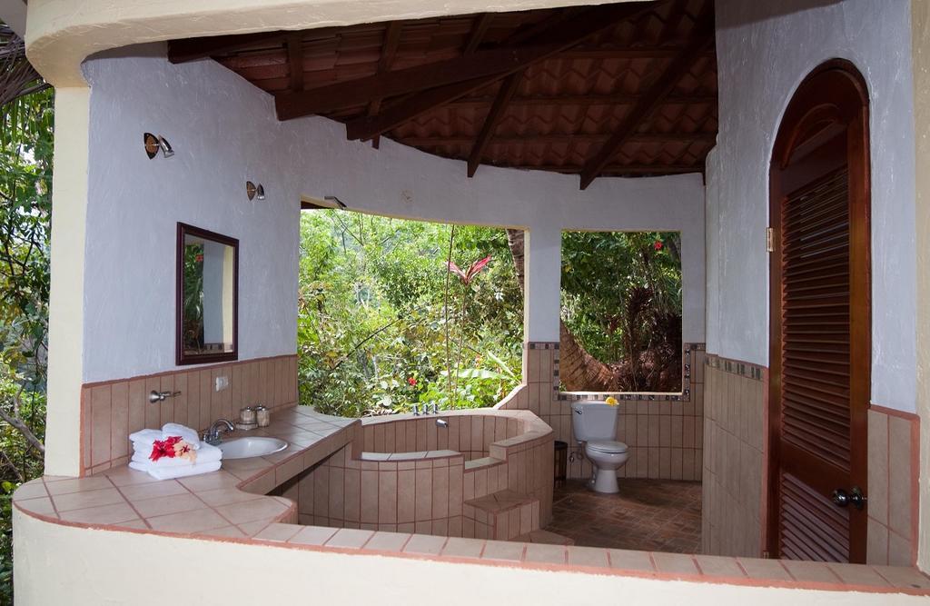 Lagunavista Villas Carate Eksteriør billede