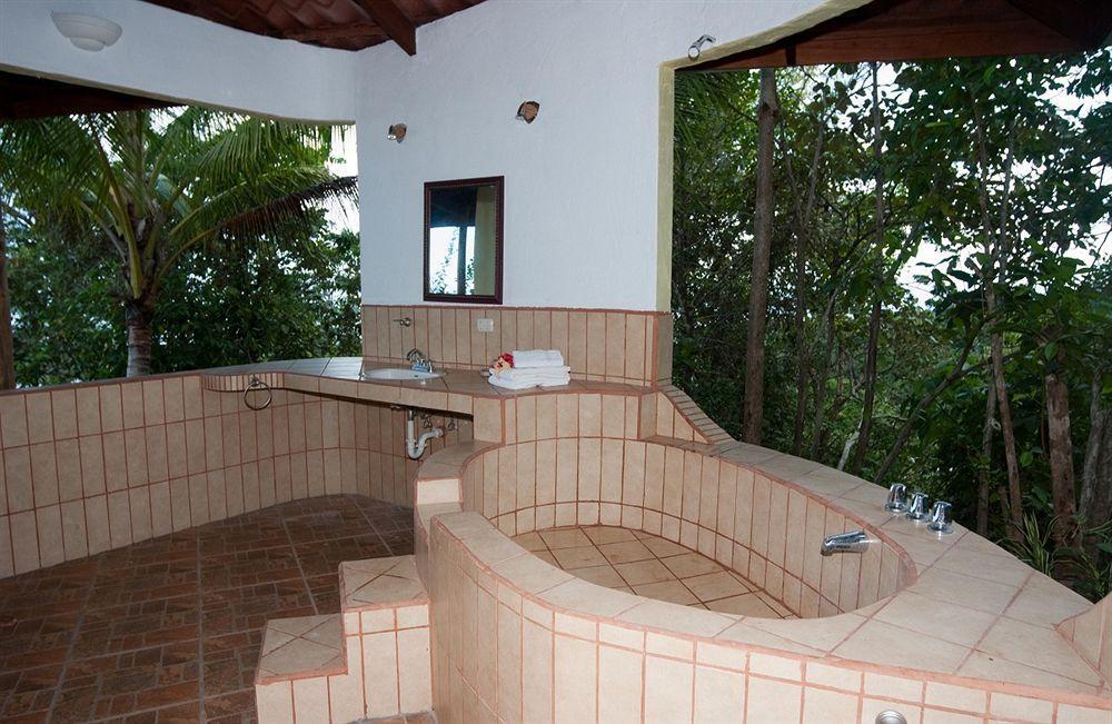 Lagunavista Villas Carate Eksteriør billede